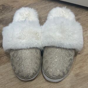 Gianni Bini White and Silver Women's Slippers